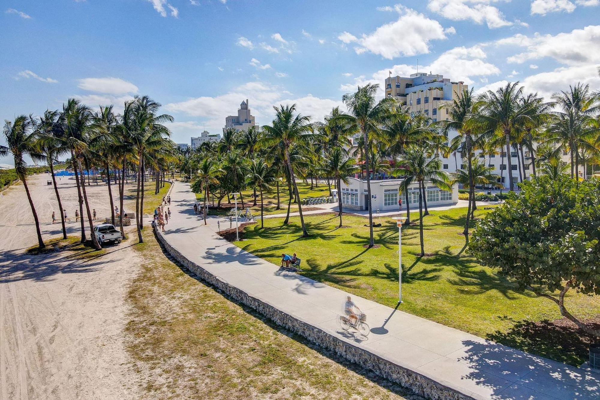 Deco Beachside Apt, W/2 Queen Beds, Washer/Dryer Miami Beach Extérieur photo